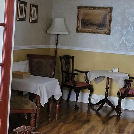 J'S Mayfair Guest House Блекпул Екстериор снимка